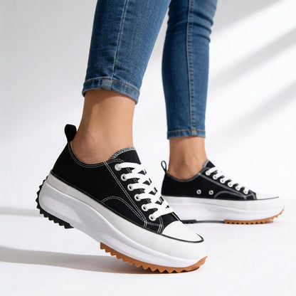 Savannah Lift Sneakers