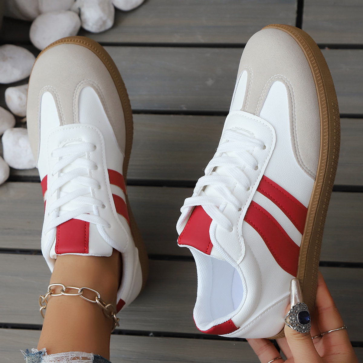 Livia Retro Leather Sneakers