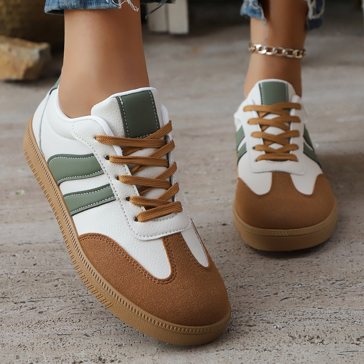 Livia Retro Leather Sneakers