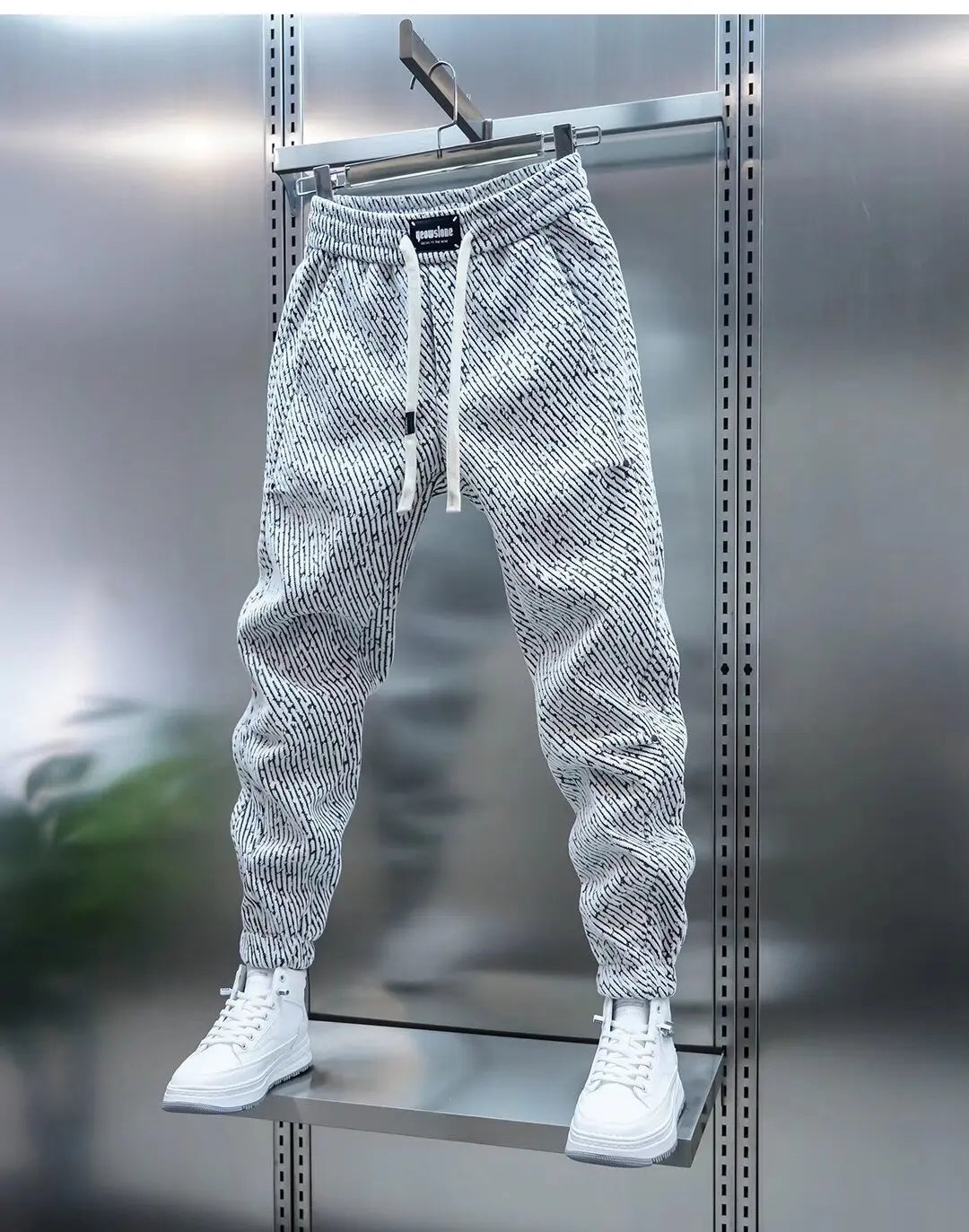 Aventus Tapered Joggers