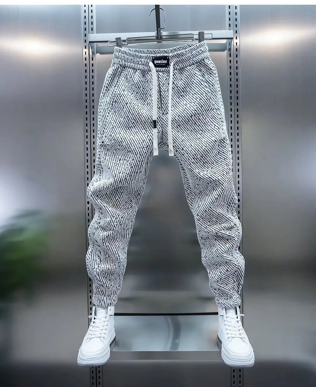 Aventus Tapered Joggers