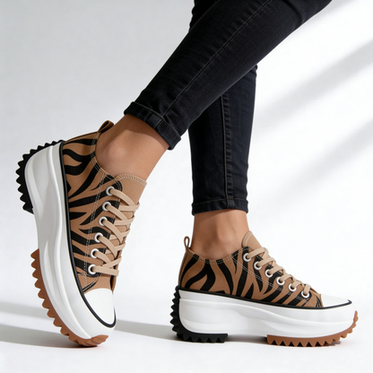 Savannah Lift Sneakers